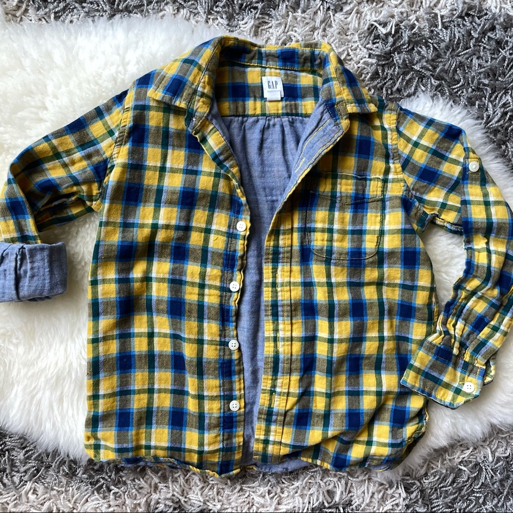 Gap boys S 6-7 soft plaid dress shirt
